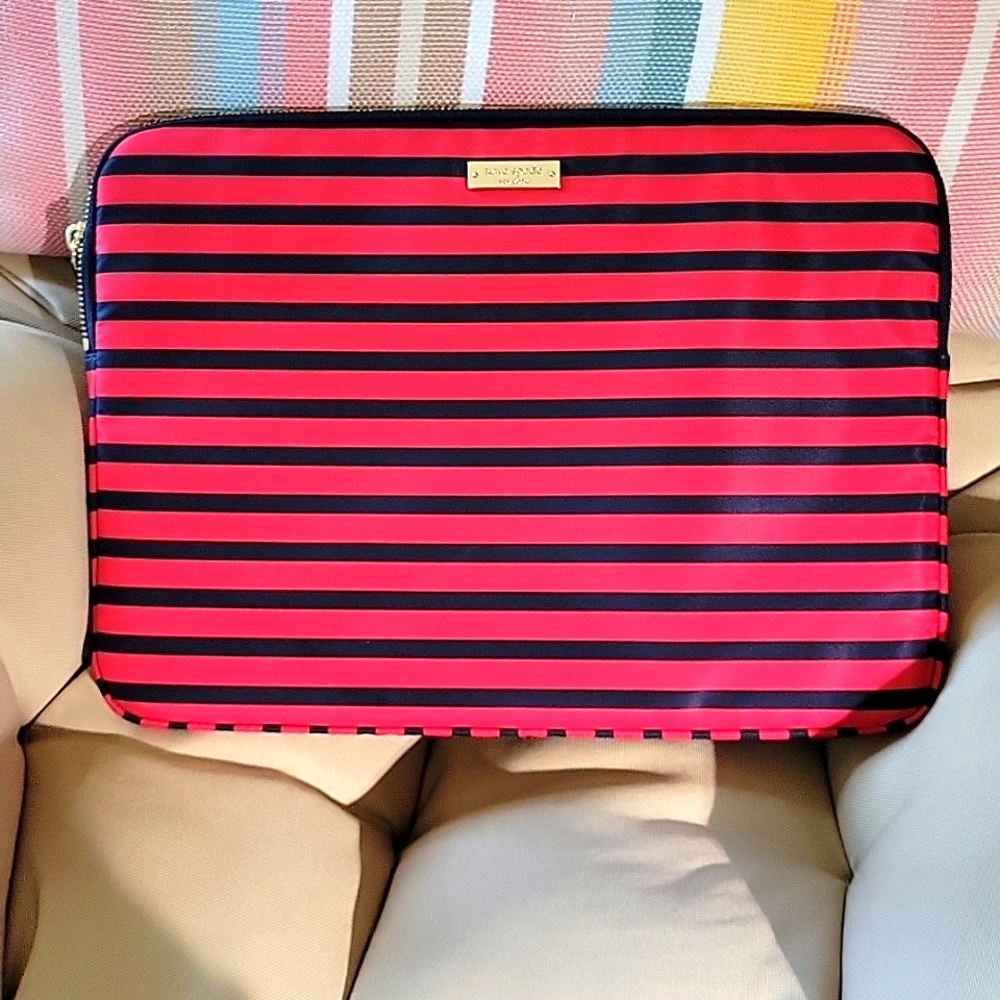 KATE SPADE laptop case